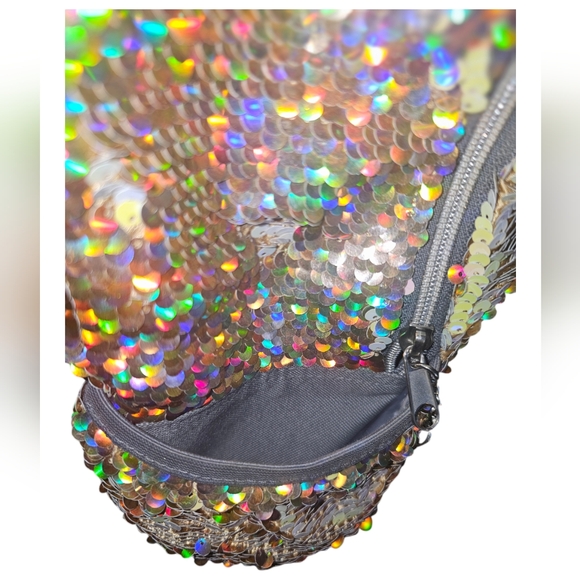 Justice | Flippy Sequin Unicorn Backpack | Size: 16½" x 12" x 6½" - Picture 5 of 15